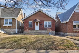 3929 Burgen Ave, Saint Louis, MO 63116 - Photo 3