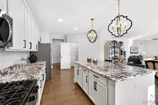 396 Haycastle Dr, Lake Saint Louis, MO 63367 - Photo 21