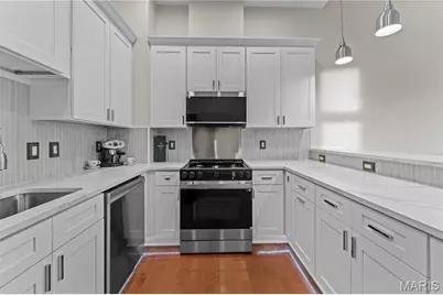 8025 Maryland Avenue #7G, Clayton, MO 63105 - Photo 11