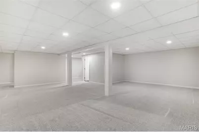 900 Alanson Drive, University City, MO 63132 - Photo 33