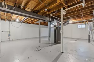 8784 Darnell Pl, Jennings, MO 63136 - Photo 17