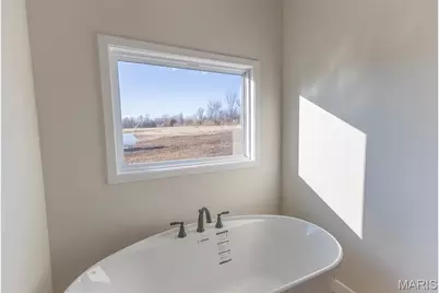 11290 Green Acres Trail, Hannibal, MO 63401 - Photo 15