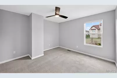 1290 Shorewinds Trail, Saint Charles, MO 63303 - Photo 31