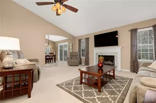 3901 Rocky Mound Dr, Wentzville, MO 63385 - Photo 7