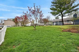 28 Greenfield Dr, Saint Peters, MO 63376 - Photo 13