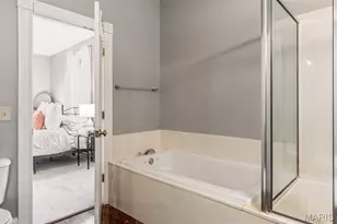 909 Victor St, Saint Louis, MO 63104 - Photo 17