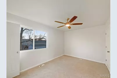 19 Deerpath Drive, Saint Peters, MO 63376 - Photo 15