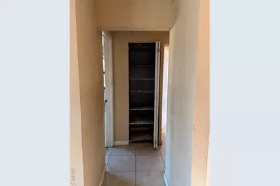 9422 Westchester Drive, Saint Louis, MO 63136 - Photo 11