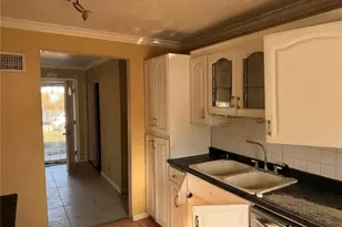 9422 Westchester Dr, Saint Louis, MO 63136 - Photo 29