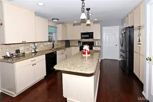 16270 Audubon Village Dr, Wildwood, MO 63040 - Photo 9