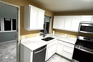 9746 Newton Dr, Ferguson, MO 63136 - Photo 11