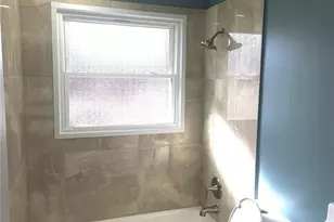 9746 Newton Dr, Ferguson, MO 63136 - Photo 13