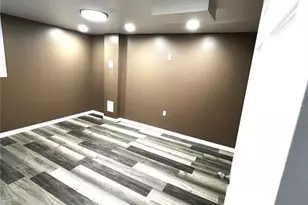 9746 Newton Dr, Ferguson, MO 63136 - Photo 23