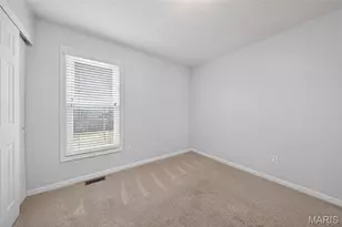 211 England Dr, O'Fallon, MO 63366 - Photo 31