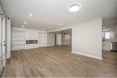 2949 Oetting Drive, Saint Charles, MO 63303 - Photo 5