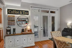 6253 Rosebury Ave, Saint Louis, MO 63105 - Photo 9