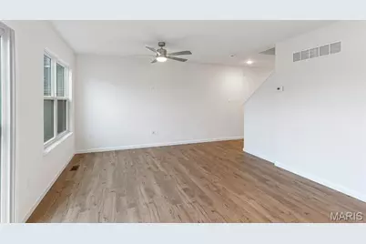 718 Courtshire Crossing, Truesdale, MO 63380 - Photo 9