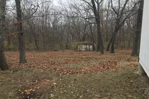 9572 Goldfinch Ln, Hillsboro, MO 63050 - Photo 11