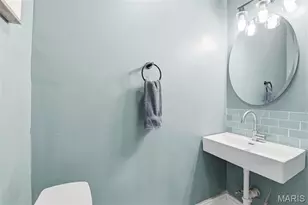 4449 W Belle Pl, Saint Louis, MO 63108 - Photo 11