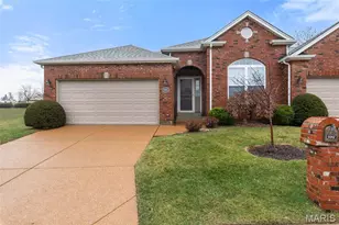 6042 Glennaire Dr, Saint Louis, MO 63129 - Photo 1