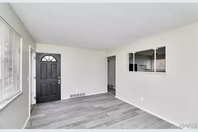 11711 Bridgevale Avenue, Saint Louis, MO 63138 - Photo 13