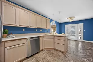 1601 Broadsword Ln, Lake Saint Louis, MO 63367 - Photo 23