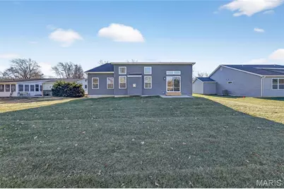 729 Norwich Drive, Saint Charles, MO 63301 - Photo 5