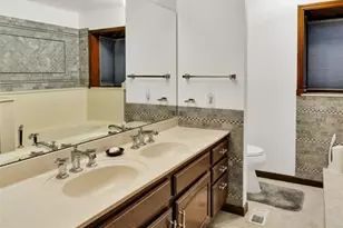 15142 Highcroft Dr Dr, Chesterfield, MO 63017 - Photo 31