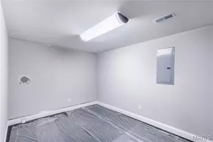 439 Landscape Ct, Webster Groves, MO 63119 - Photo 45