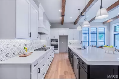 439 Landscape Court, Webster Groves, MO 63119 - Photo 5