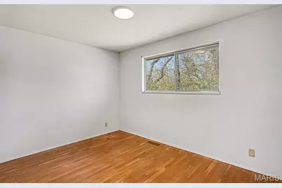 10515 Alliance Drive, Dellwood, MO 63136 - Photo 19