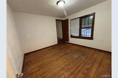 5916 Alpha Avenue, Saint Louis, MO 63147 - Photo 13