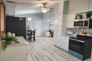 406 Champs Elysees, Bonne Terre, MO 63628 - Photo 7