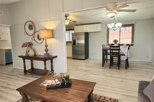 406 Champs Elysees, Bonne Terre, MO 63628 - Photo 5