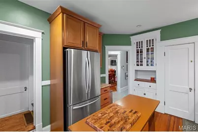 925 Dover Place, Saint Louis, MO 63111 - Photo 9