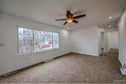 549 S Krudwig Avenue, Lebanon, MO 65536 - Photo 3