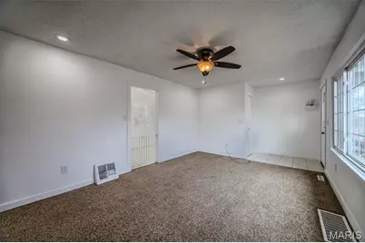 549 S Krudwig Avenue, Lebanon, MO 65536 - Photo 5