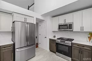 16712 Chesterfield Farms Dr, Chesterfield, MO 63005 - Photo 19