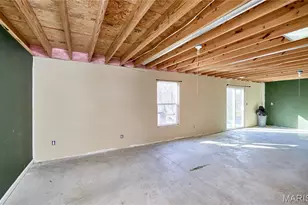 70 Village Cir Dr, Winfield, MO 63389 - Photo 37