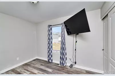 70 Village Circle Drive, Winfield, MO 63389 - Photo 9