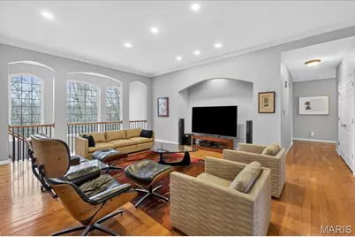 1304 Kiefer Bluffs Drive, Ballwin, MO 63021 - Photo 9