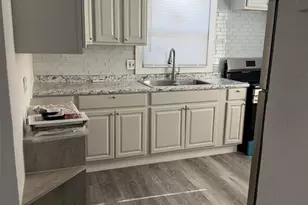 138 Elkan Ave, Ferguson, MO 63135 - Photo 7