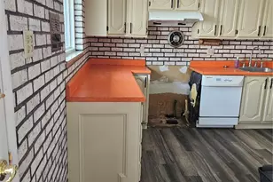 18 Stoney View Ln, Creve Coeur, MO 63146 - Photo 9