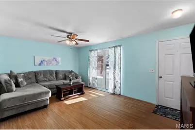 18 Kenworth Drive, Saint Peters, MO 63376 - Photo 3