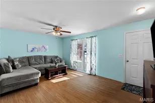 18 Kenworth Dr, Saint Peters, MO 63376 - Photo 3