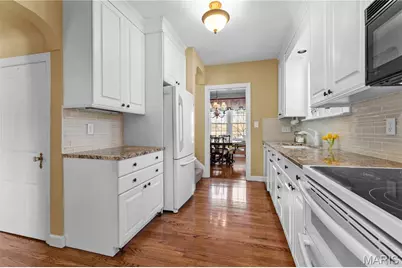 9140 White Avenue, Brentwood, MO 63144 - Photo 19