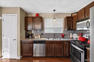 819 Oak Ave, Valley Park, MO 63088 - Photo 13