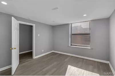 3325 Chippewa Street, Saint Louis, MO 63118 - Photo 5