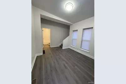 2332 S 13th Street, Saint Louis, MO 63104 - Photo 9