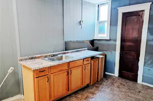 2042 E Adelaide Ave, Saint Louis, MO 63107 - Photo 7